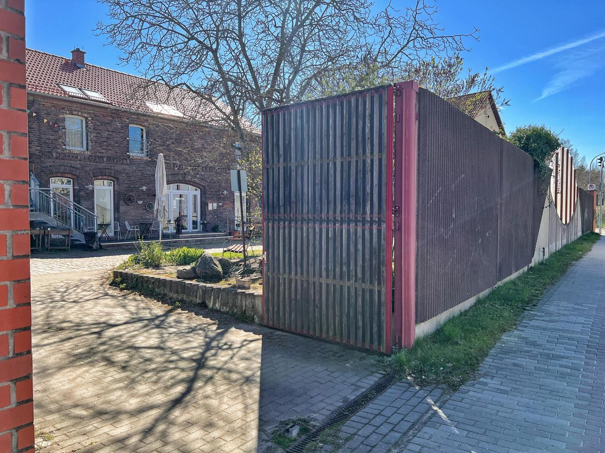 Das Jaartn - Boardinghouse Appartements & Ferienwohnung Schönefeld Eksteriør billede